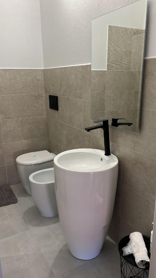 B-Guest House Ористано Экстерьер фото